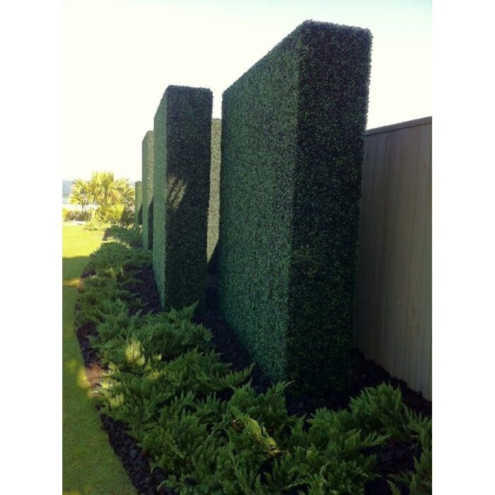 120” x 40″ Faux Boxwood Hedge Roll - Chic Decora