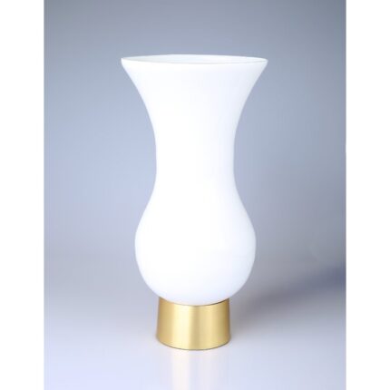 Beeler Glass Table Vase - Chic Decora