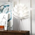 Yates Tripod Lamp - Chic Decora