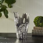 Candelora Aluminum Table Vase - Chic Decora