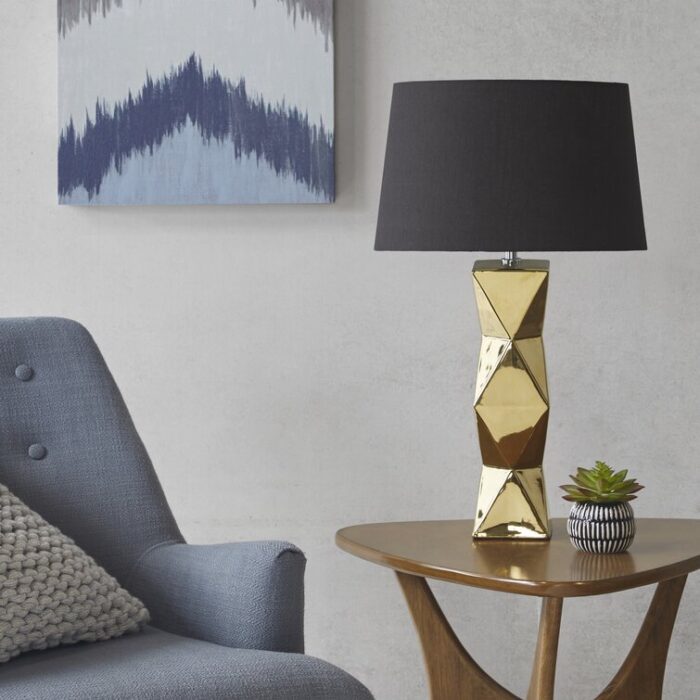 Courteau Geometric Ceramic Table Lamp - Chic Decora