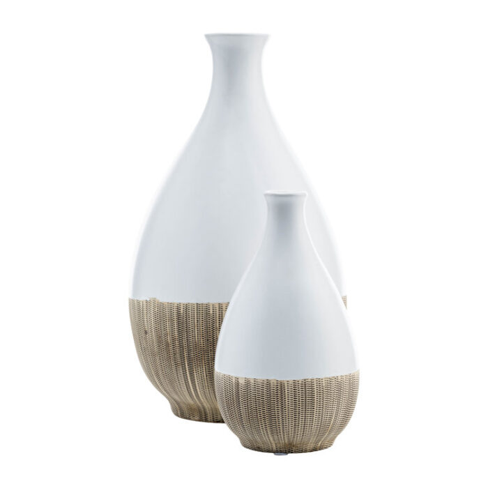 Cynthla Ceramic Vase – Contemporary Two-Tone Teardrop Shaped Vase For Decorative Table Accent - Chic Decora