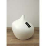 Dame Ceramic Vase 9″ Height - Chic Decora