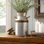 Signorelli Metal Table Vase - Chic Decora