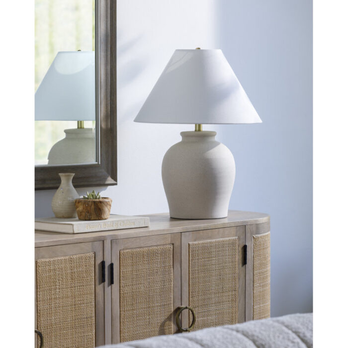 Elverie Ceramic Table Lamp - Chic Decora