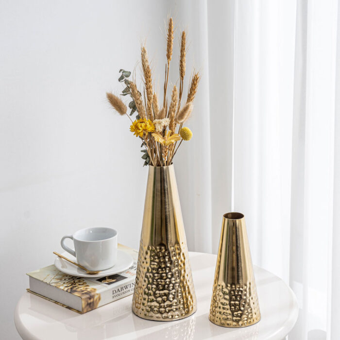 Handmade Metal Table Vase - Chic Decora