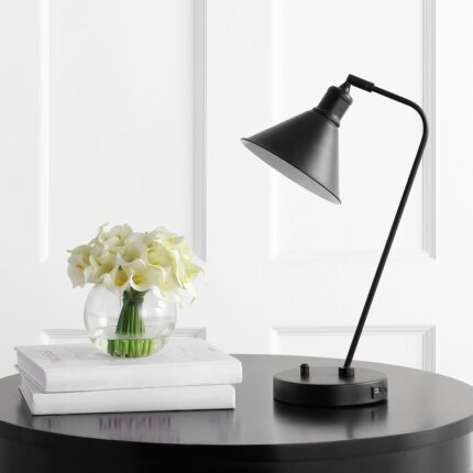 Houston Metal USB Desk Lamp - Chic Decora