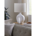 Jeselyn Resin Table Lamp - Chic Decora