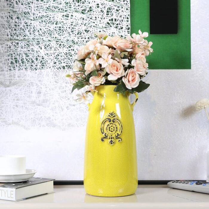 Kumail Ceramic Table Vase - Chic Decora