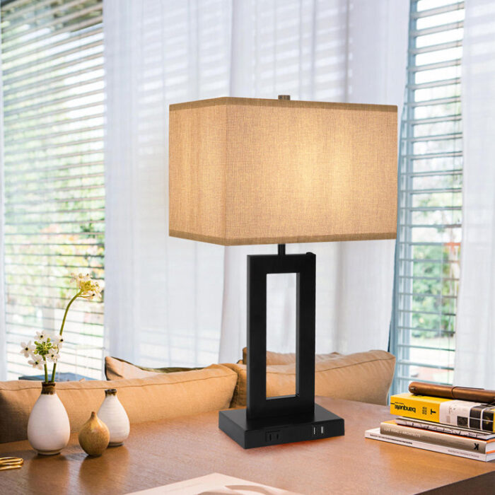 Leanore Lamp - Chic Decora