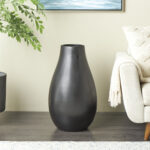 Mable Ceramic Table Vase - Chic Decora