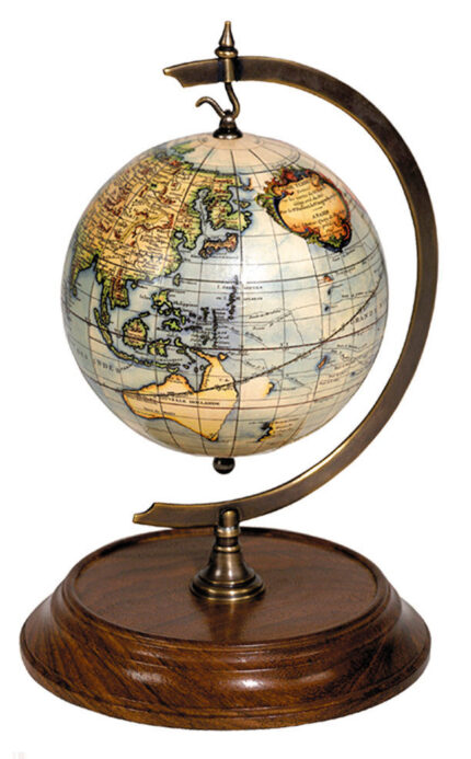 Metal Globe Accessory - Chic Decora