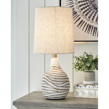 Burford Metal Arched Lamp - Chic Decora