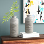 Metal Table Vase - Chic Decora