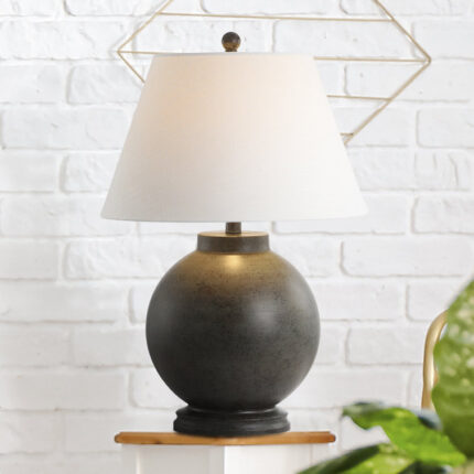 Alberty Metal Table Lamp - Chic Decora