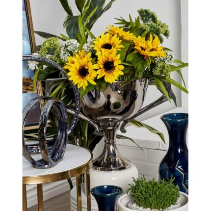 Metal Table Vase - Chic Decora