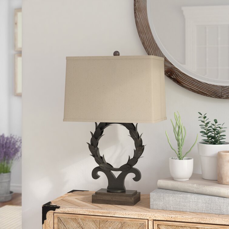 Aaleen Metal Lamp - Chic Decora