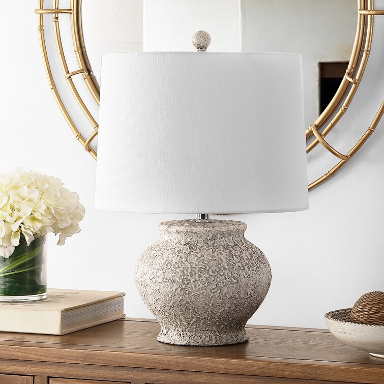 Advika Table Lamp - Chic Decora