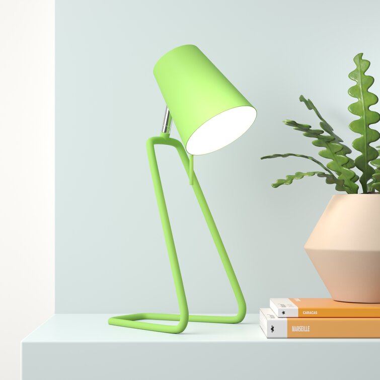 Akino Metal Desk Lamp Lamp - Chic Decora