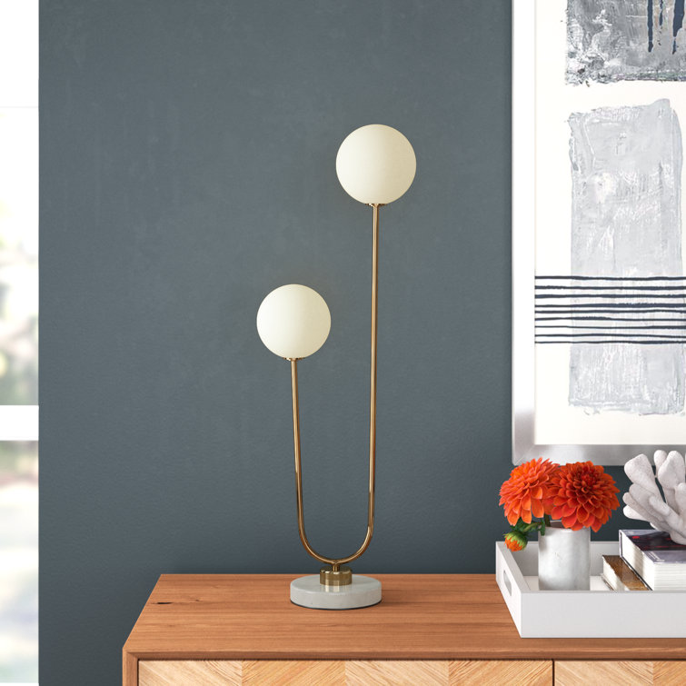 Amrita Globe Lamp - Chic Decora