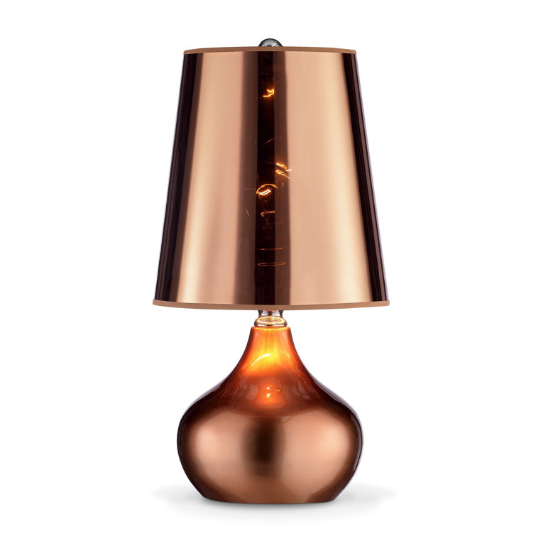 Baek Metal Table Lamp - Chic Decora