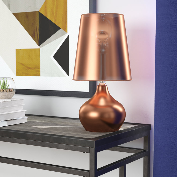 Baek Metal Table Lamp - Chic Decora