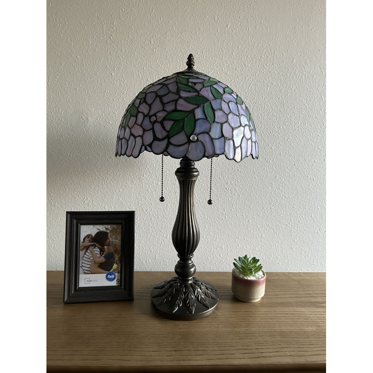 Bernia Tiffany Table Lamp Stained Glass Green Leave LED Bulb Included Pull Chain Switch 22″ H - Chic Decora