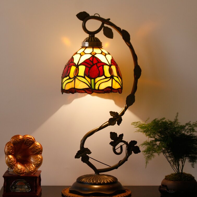 Blairs Metal Lamp - Chic Decora