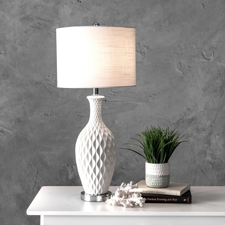 Annica Metal Table Lamp - Chic Decora