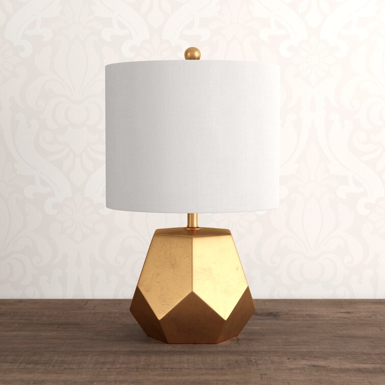 Broderick Metal Table Lamp - Chic Decora