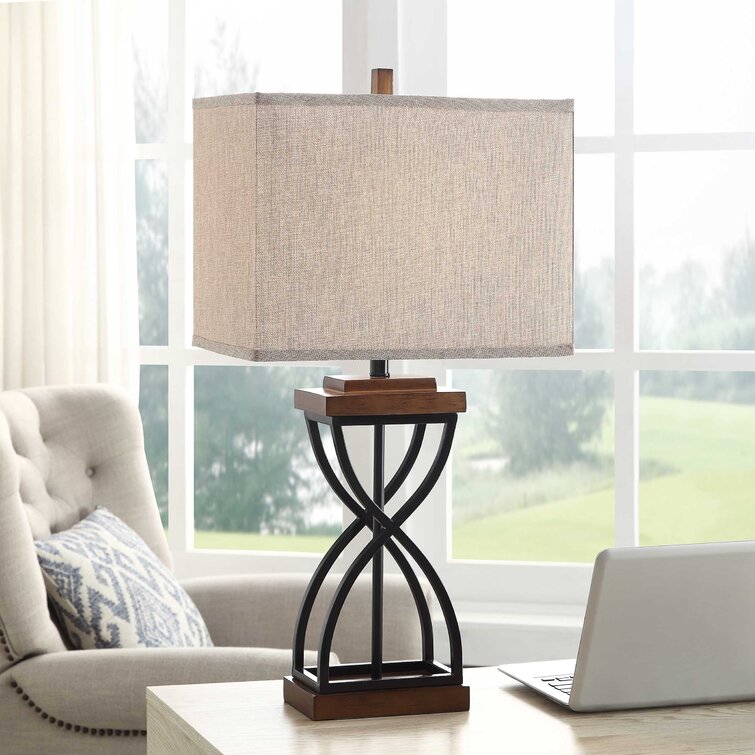 Bryshaun Table Lamp - Chic Decora