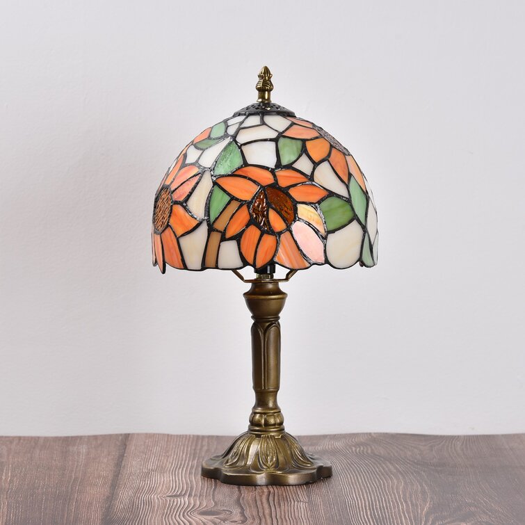 Chapin Resin Table Lamp - Chic Decora