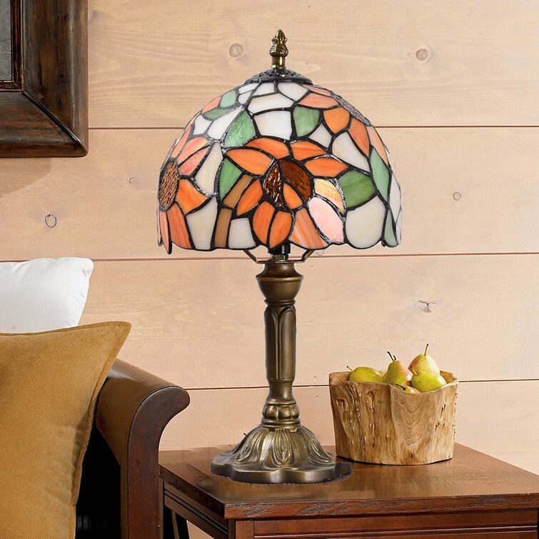 Chapin Resin Table Lamp - Chic Decora