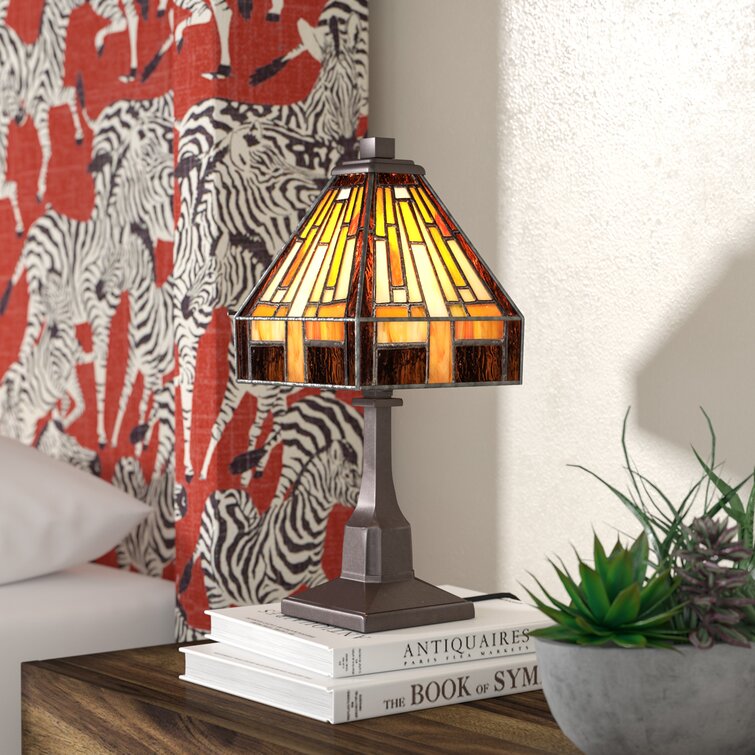 Diahna Table Lamp - Chic Decora