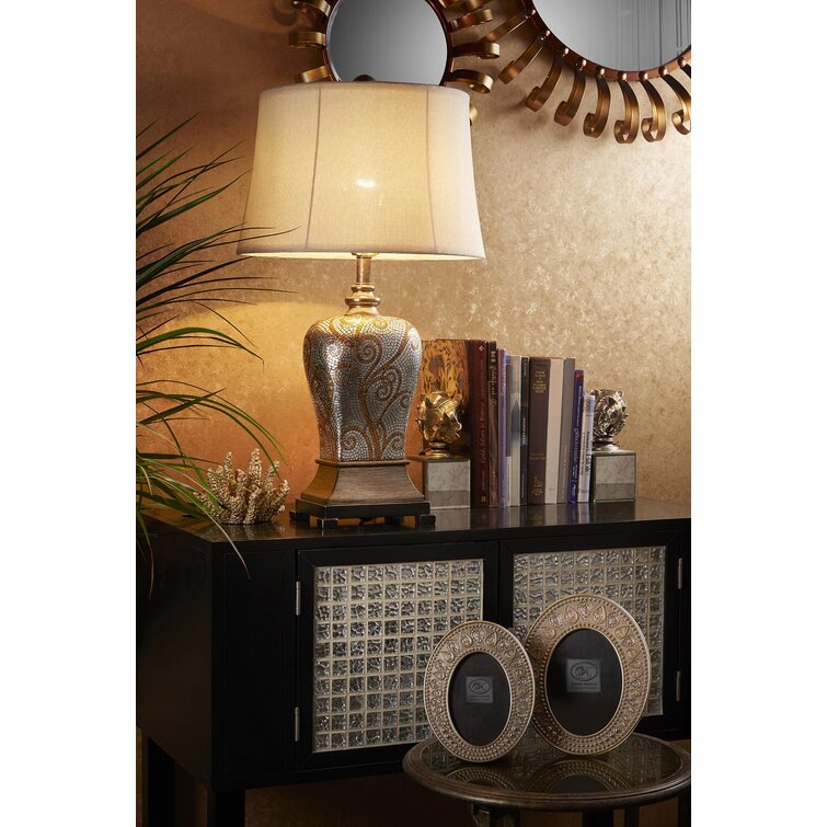 Breit Metal Table Lamp - Chic Decora