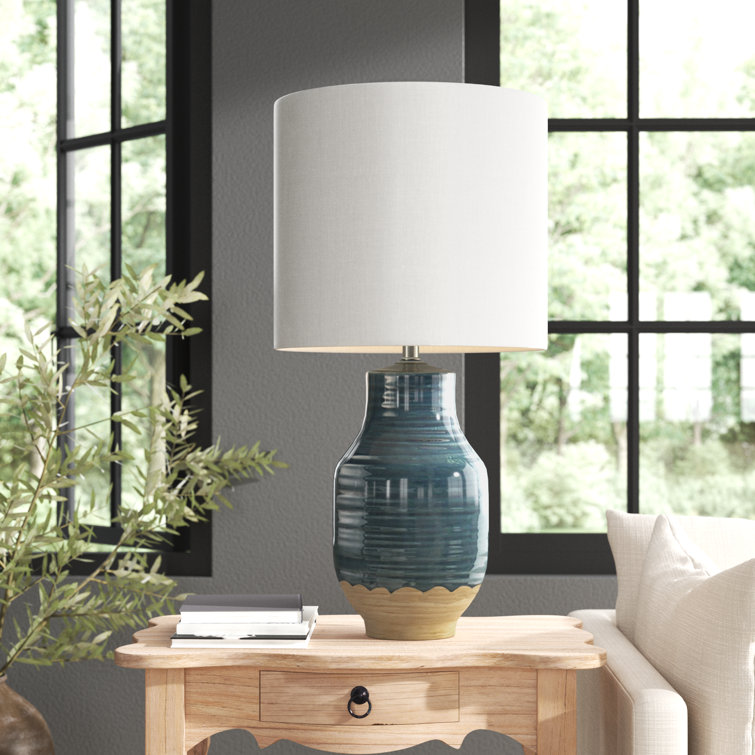 Uffington Resin Table Lamp - Chic Decora