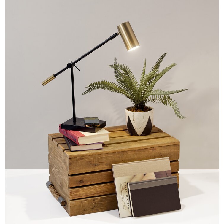 Flemings Adjustable Metal USB Desk Lamp - Chic Decora