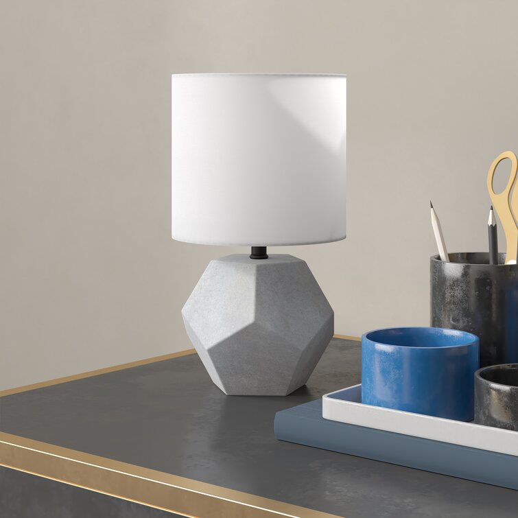 Decorian Metal Desk Lamp - Chic Decora