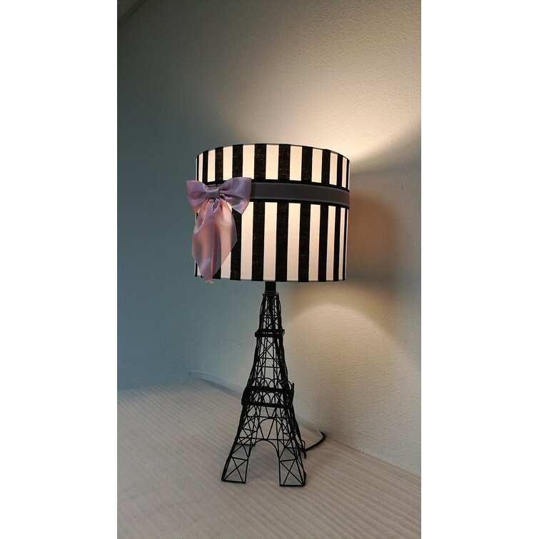 Hinsdale Metal Table Lamp - Chic Decora