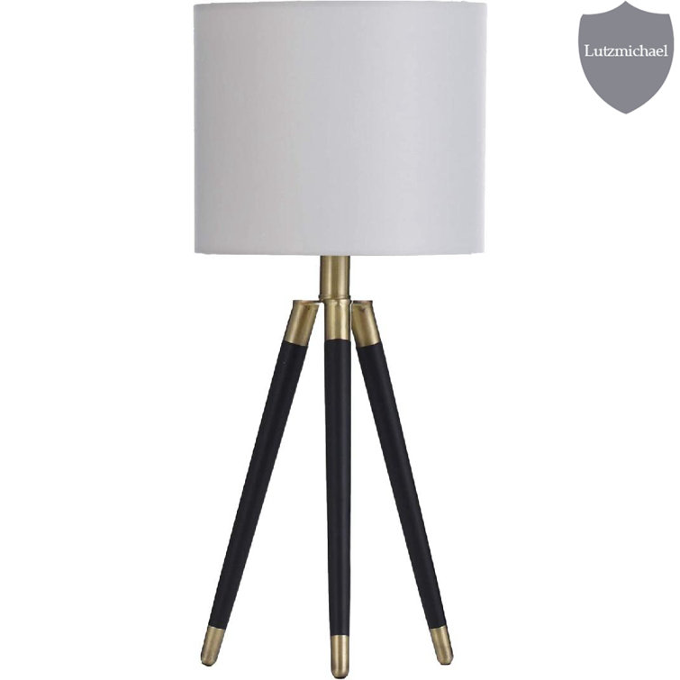 Abubacarr Metal USB Desk Lamp - Chic Decora