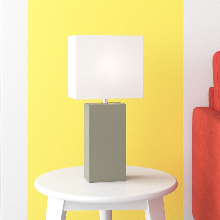 Vanessa Resin Table Lamp - Chic Decora