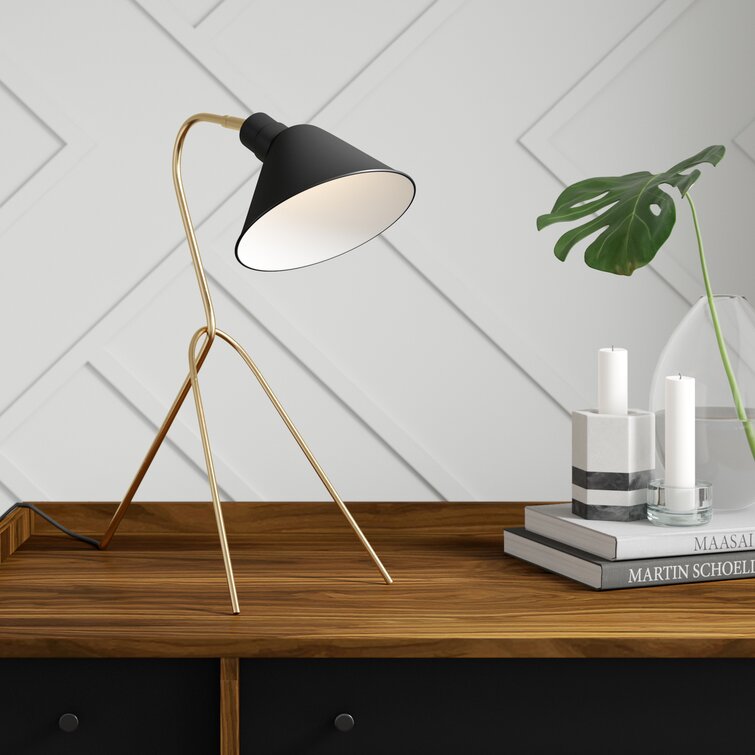 Amirah Table Lamp - Chic Decora