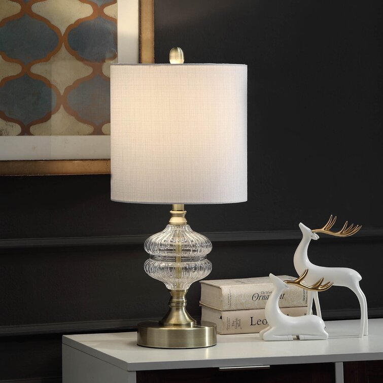 Chewelah Ceramic Table Lamp - Chic Decora