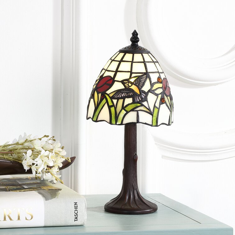 Osterman Resin Table Lamp - Chic Decora