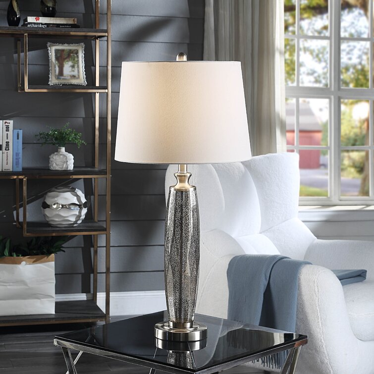 Cas Metal Tripod Lamp - Chic Decora