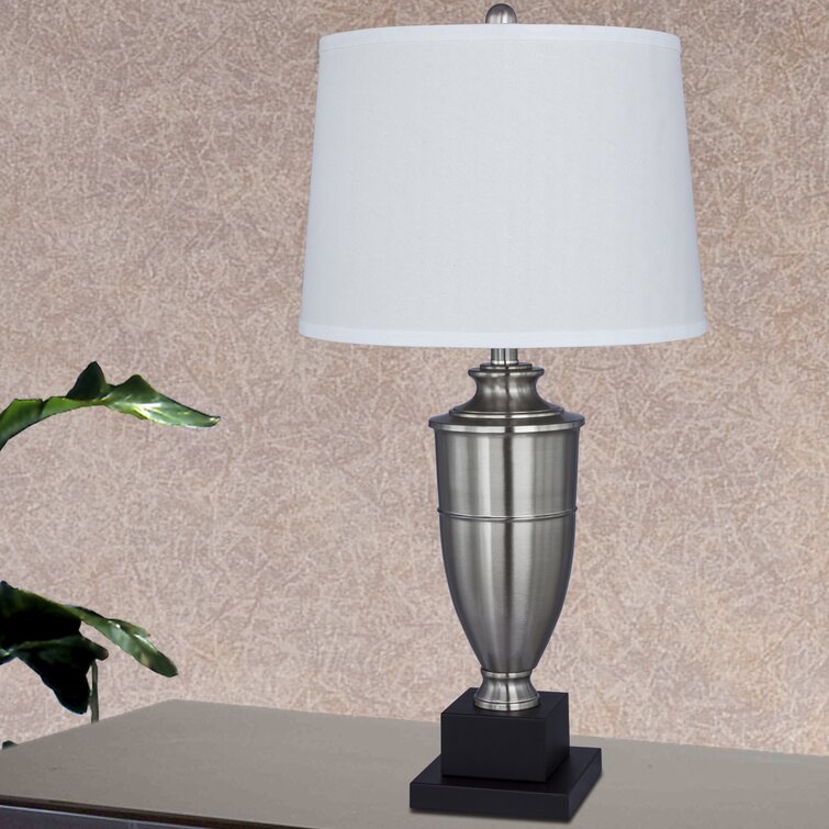 Passaic Metal Table Lamp - Chic Decora