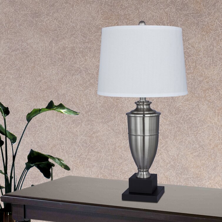 Passaic Metal Table Lamp - Chic Decora