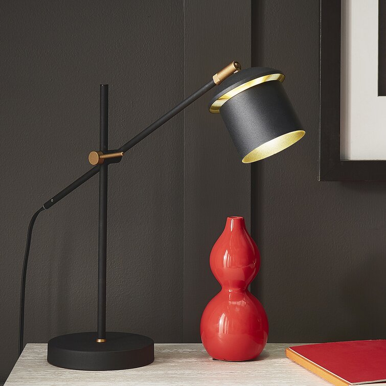 Tyndall Metal Table Lamp - Chic Decora