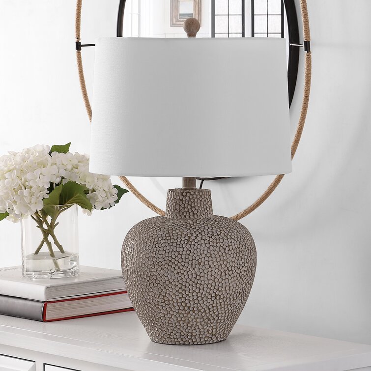 Resin Table Lamp - Chic Decora