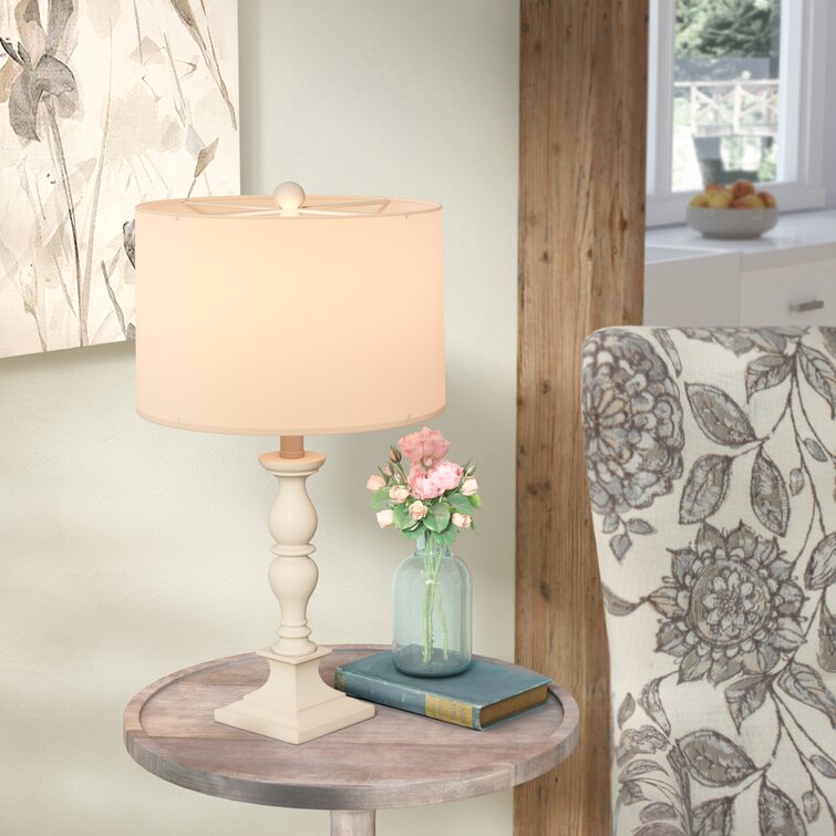 Resin Table Lamp - Chic Decora